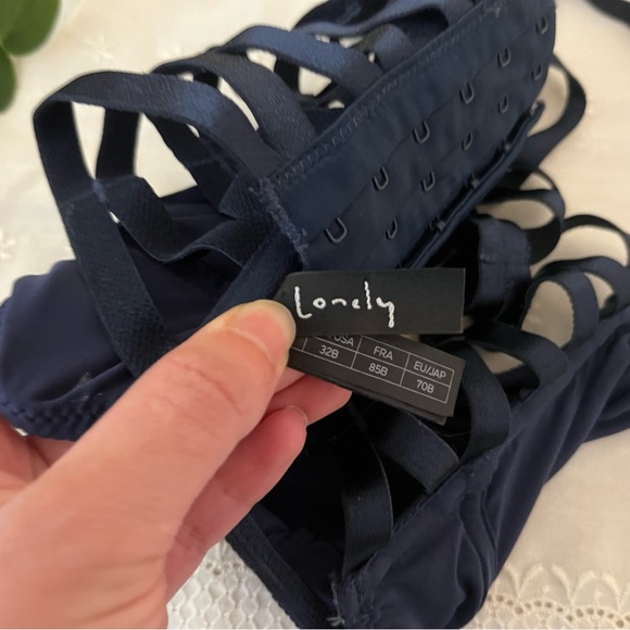 Lonely Harper Midline Bra in navy 32B - Picture 5 of 7